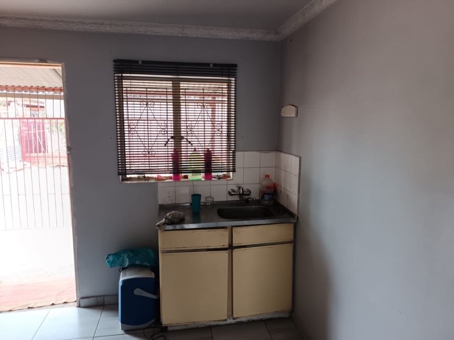 3 Bedroom Property for Sale in Roodepan Northern Cape